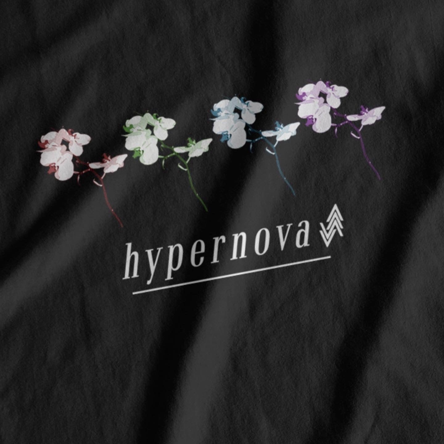 hypernova "sorry flowers" Cropped T-shirt (black)